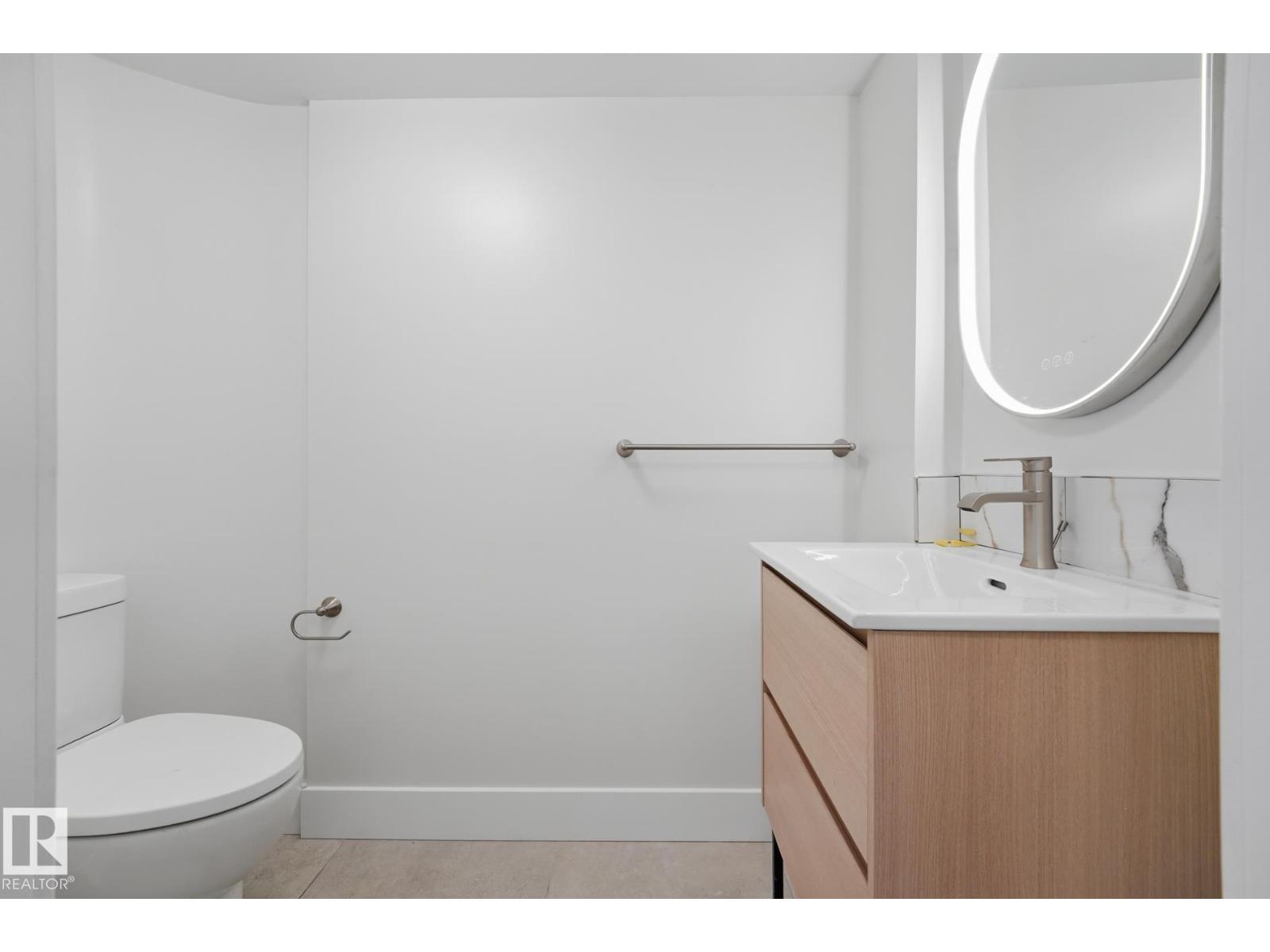 14214 87 AV NW - 19
