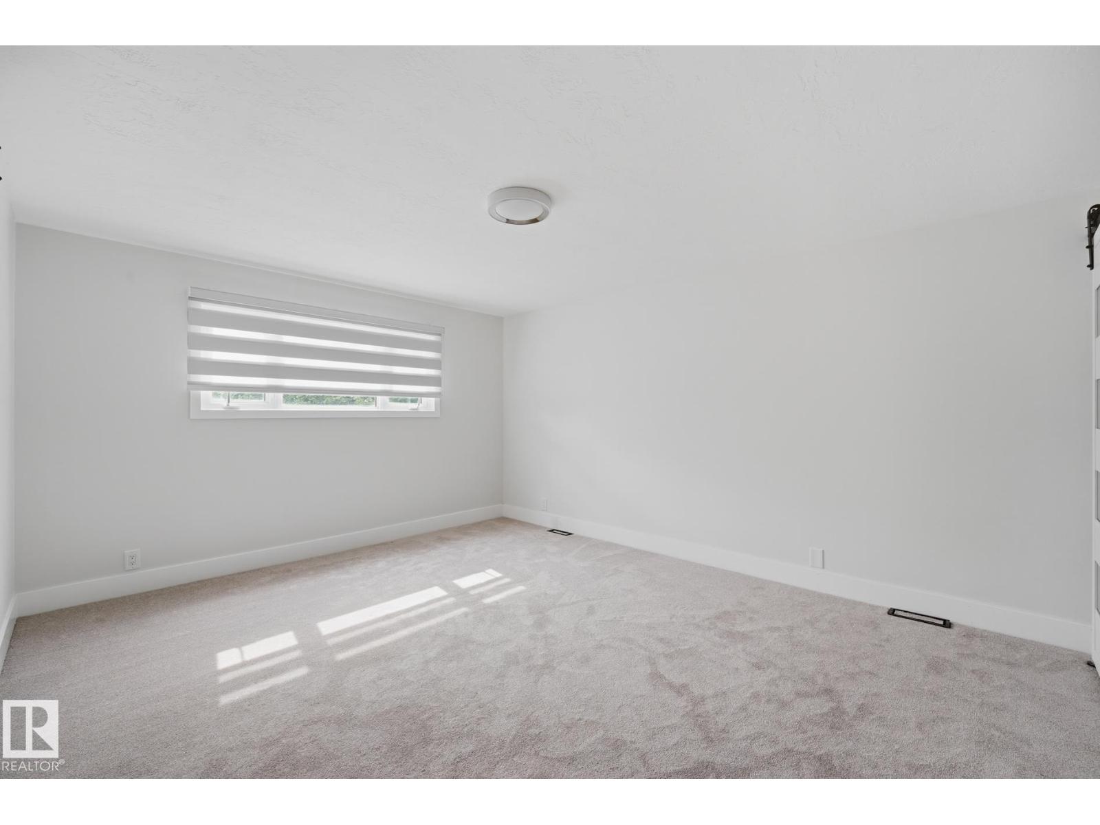 14214 87 AV NW - 17