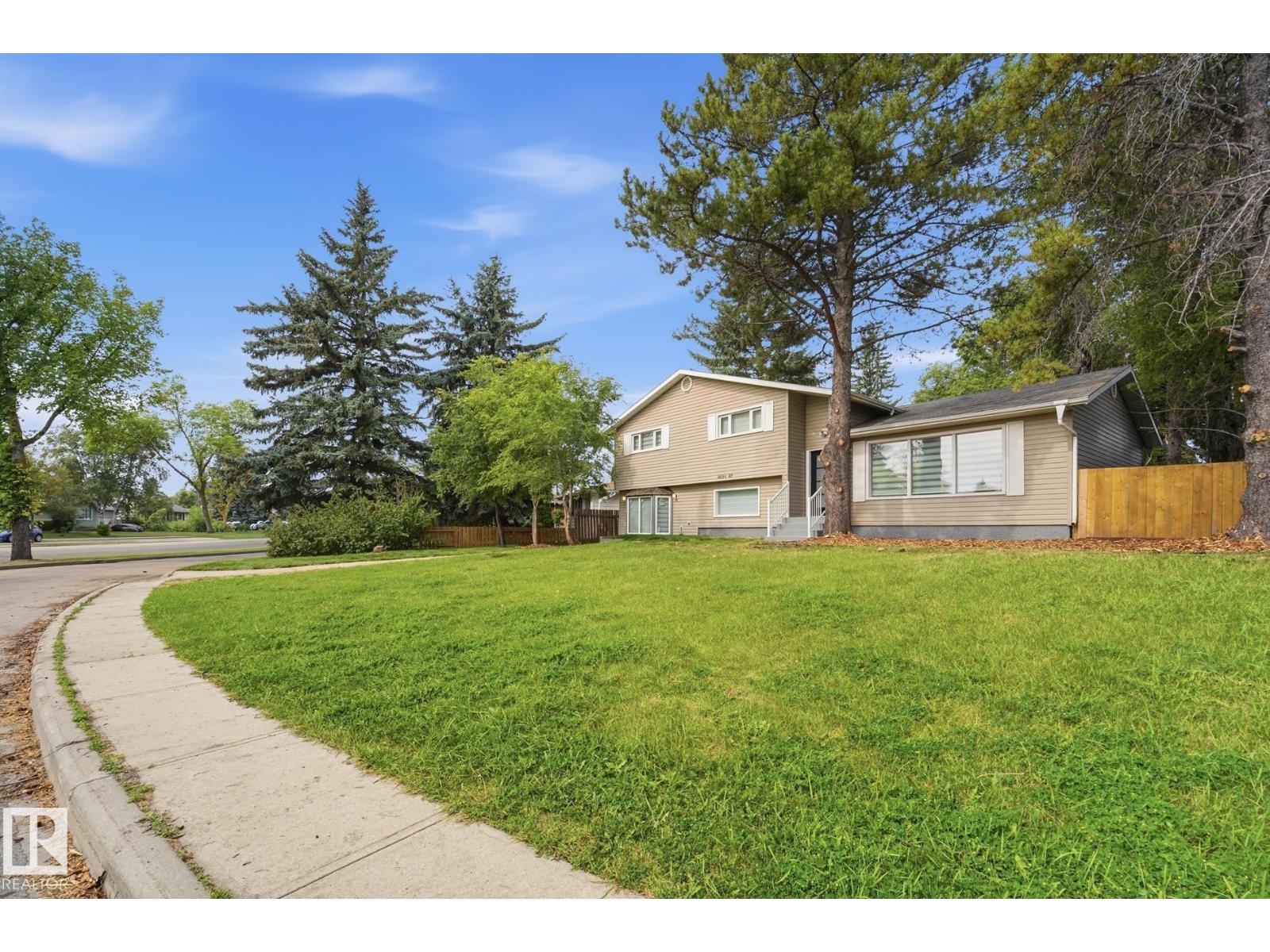 14214 87 AV NW - 2