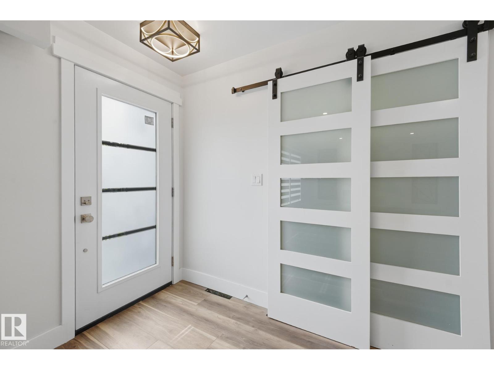 14214 87 AV NW - 12