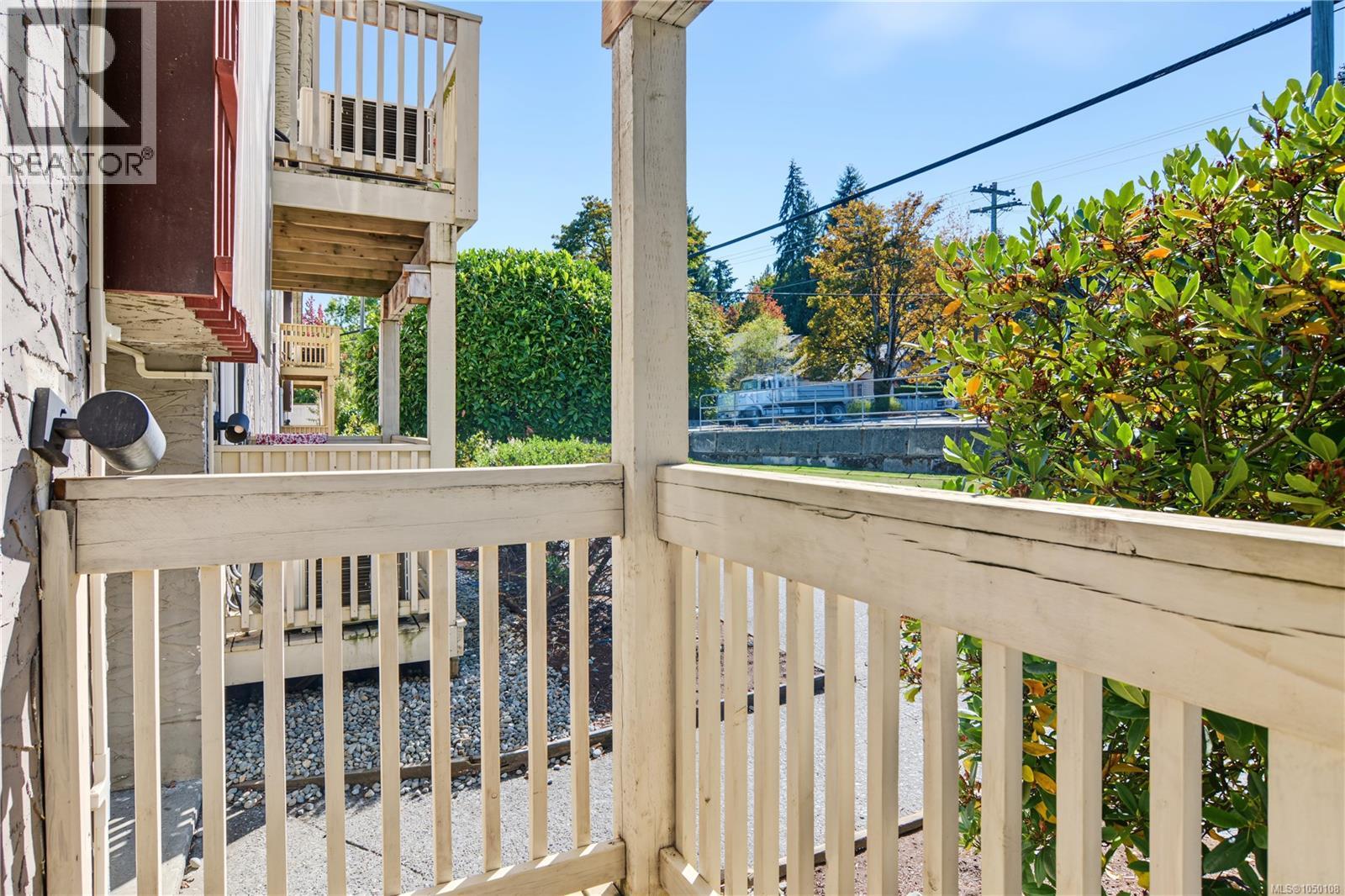 #1 3271 Cowichan Lake Rd - 25