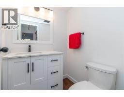 304 1039 Linden Ave, Victoria, BC V8V4H4 Photo 17