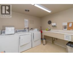 304 1039 Linden Ave, Victoria, BC V8V4H4 Photo 24