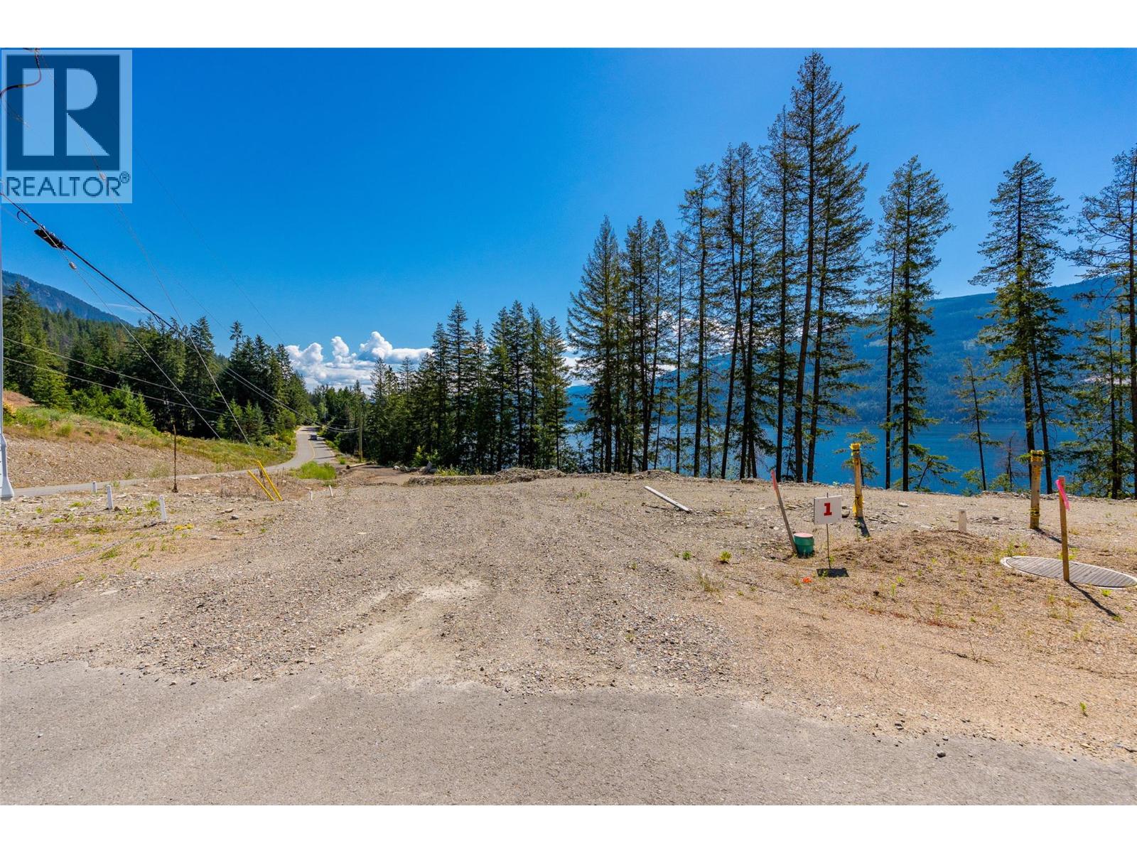 1 4990 Sunnybrae-Canoe Point Road, Tappen