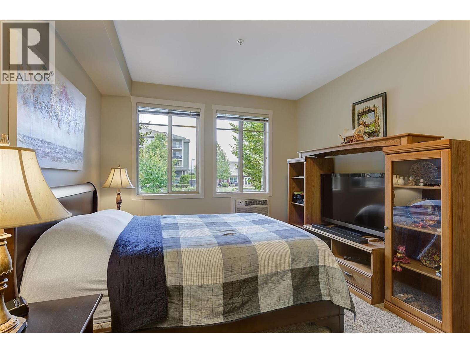#104 3733 Casorso Road - 22