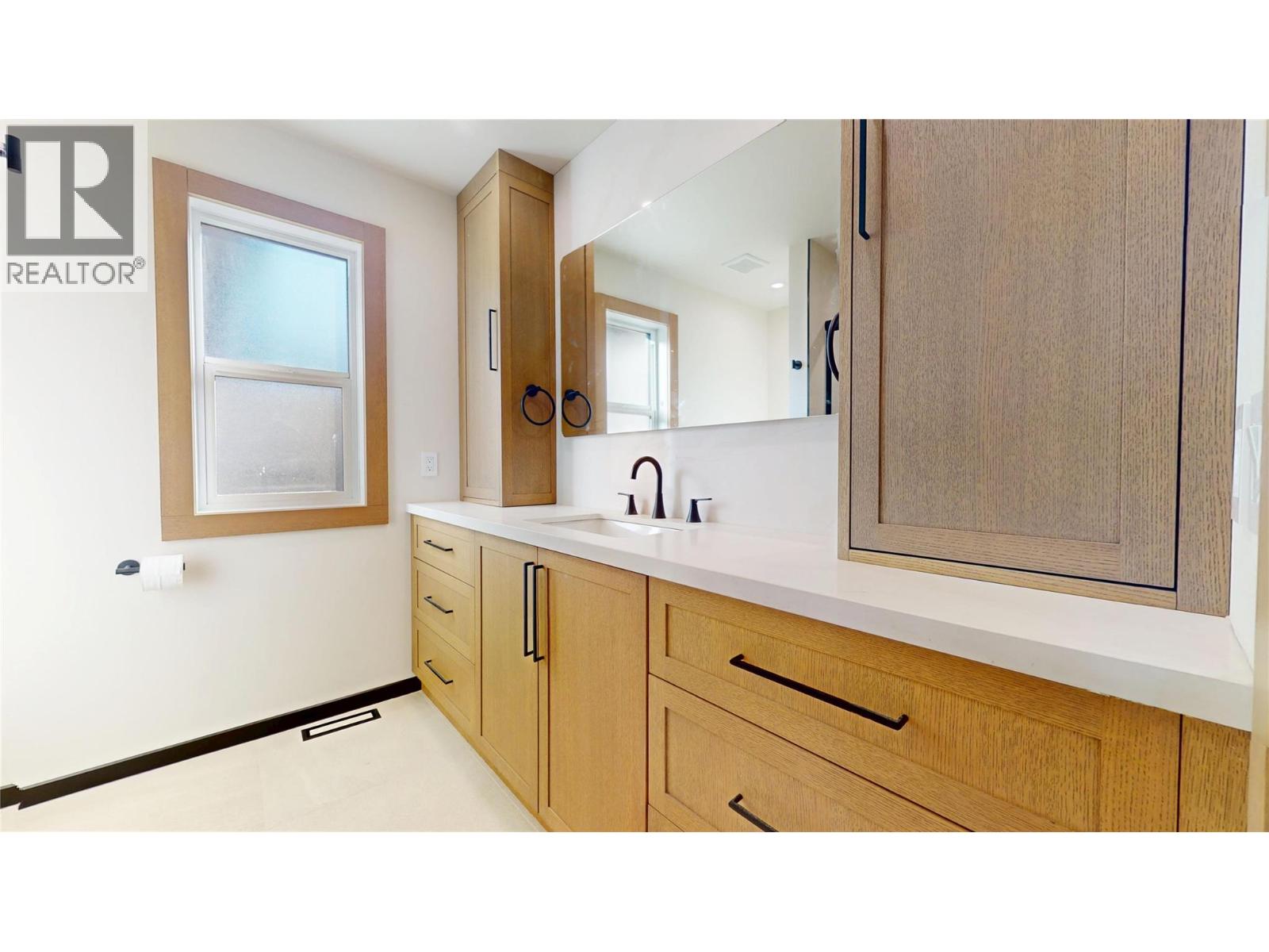 109 River Drive - 34