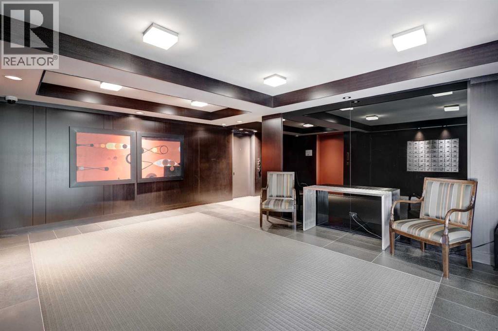 #107 3339 Rideau Place SW - 26