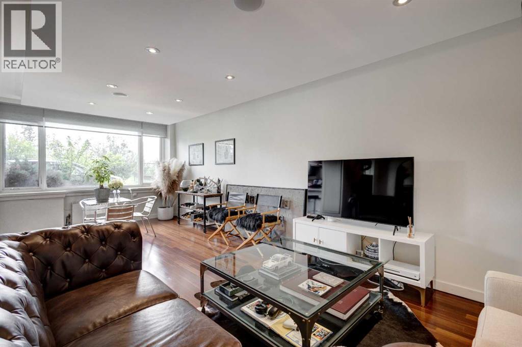#107 3339 Rideau Place SW - 3