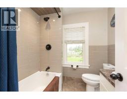 114 3 Street S, Picture Butte, AB T0K1V0 Photo 15