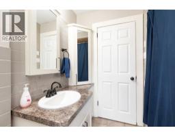 114 3 Street S, Picture Butte, AB T0K1V0 Photo 16
