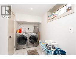 114 3 Street S, Picture Butte, AB T0K1V0 Photo 37