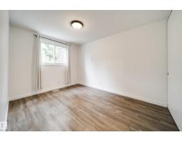 521 Village On The Green Gr Nw, Edmonton, AB T5A1H2 Photo 27