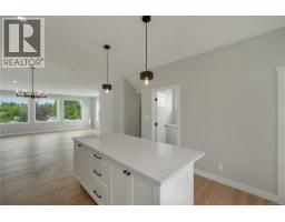 Laundry room - 303b Hilchey Rd, Campbell River, BC V9W0A2 Photo 6