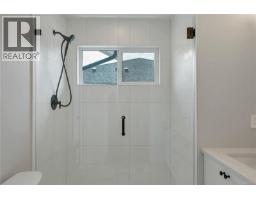 303b Hilchey Rd, Campbell River, BC V9W0A2 Photo 16