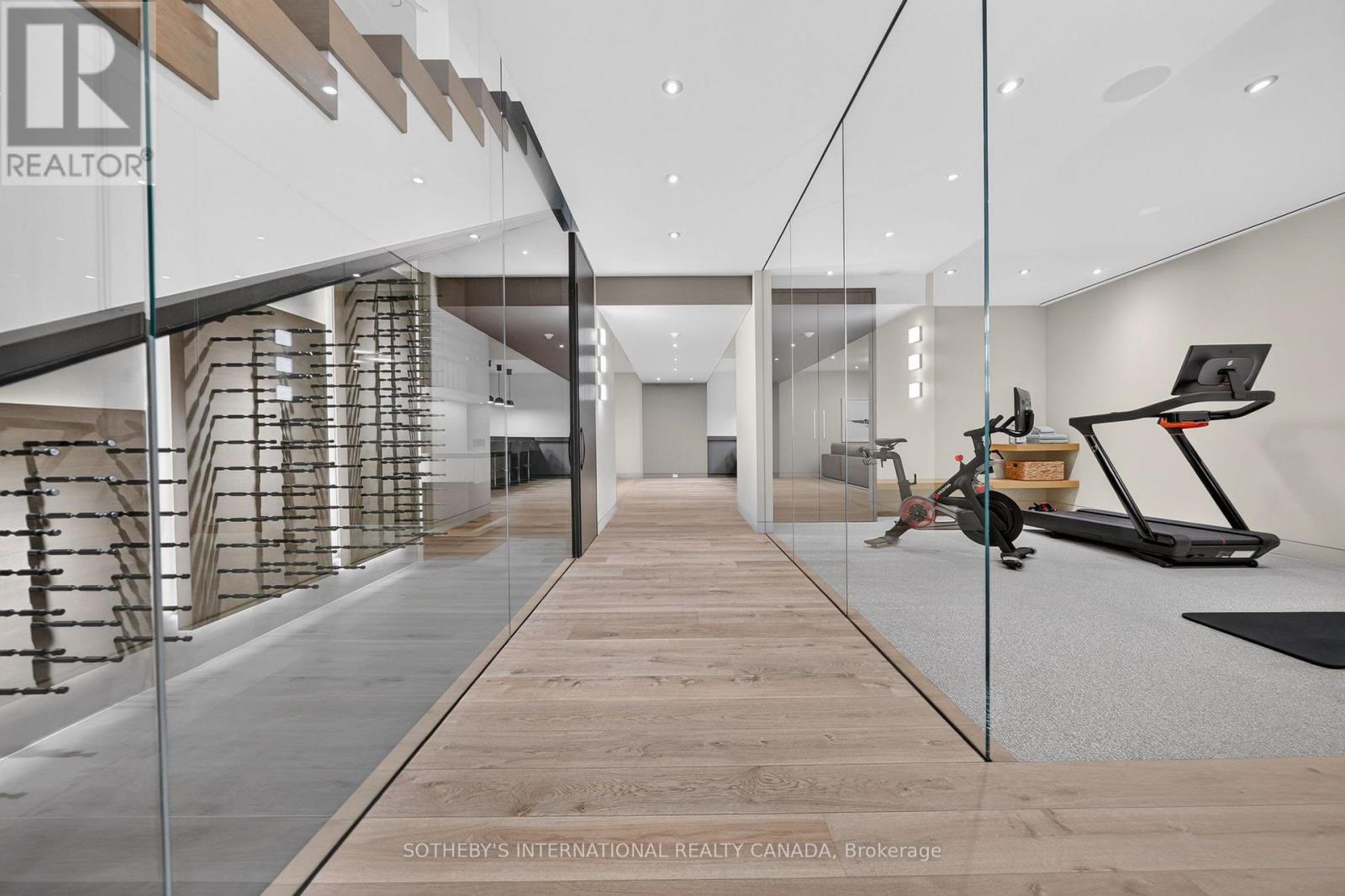 50 TEDDINGTON PARK AVENUE - Image 32