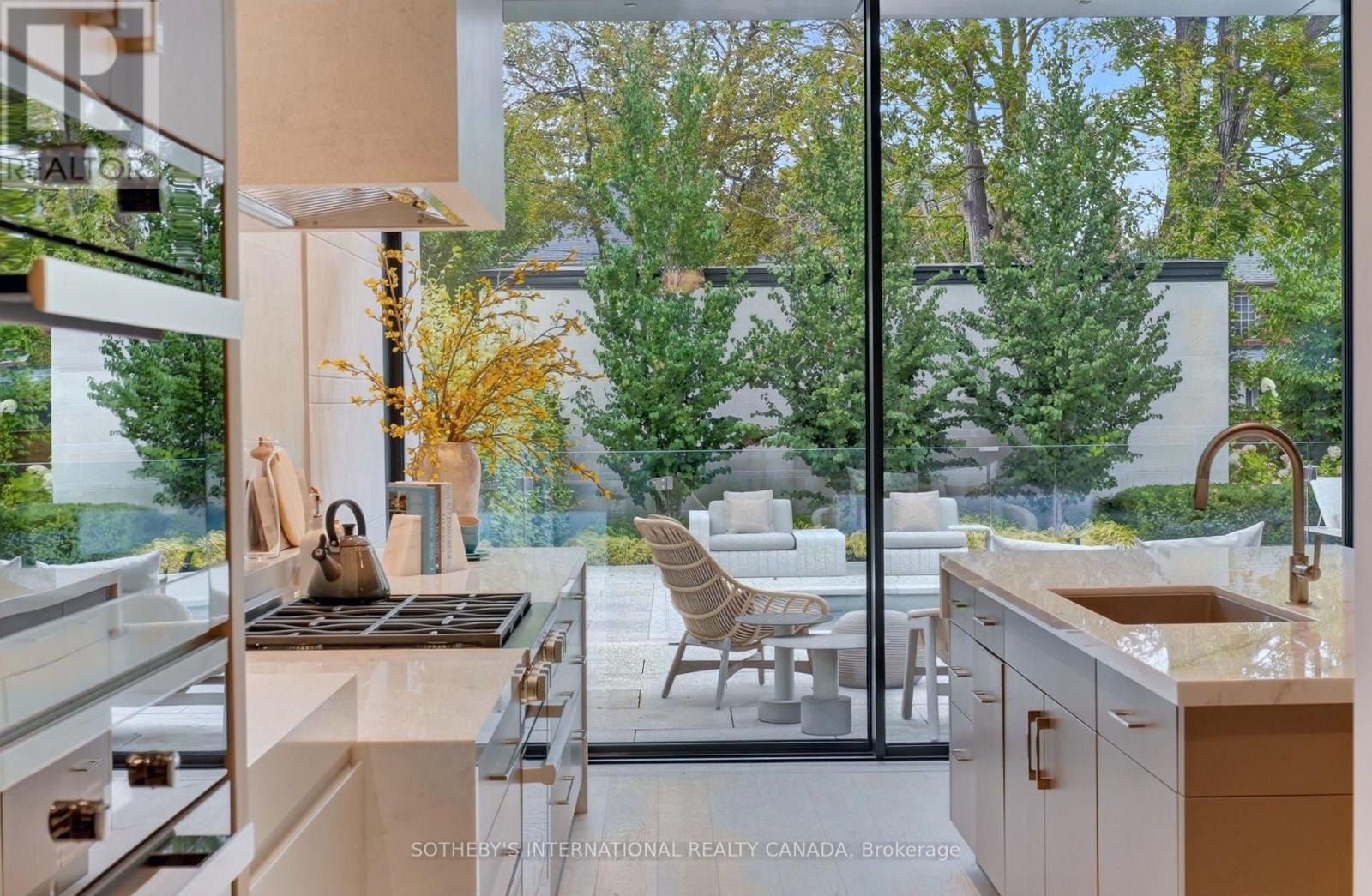50 TEDDINGTON PARK AVENUE, Toronto (Lawrence Park North) — photo 7