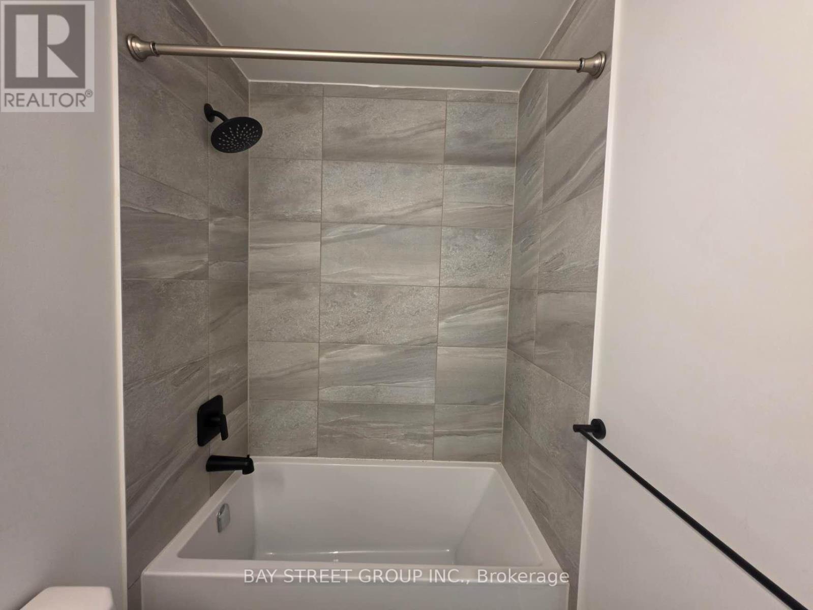 801 - 2369 DANFORTH AVENUE, Toronto (East End-Danforth) — photo 10