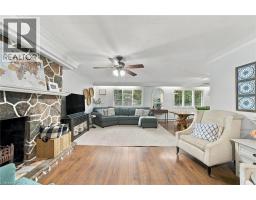 Family room - 9793 Dickenson Road W, Hamilton, ON L0R1W0 Photo 10