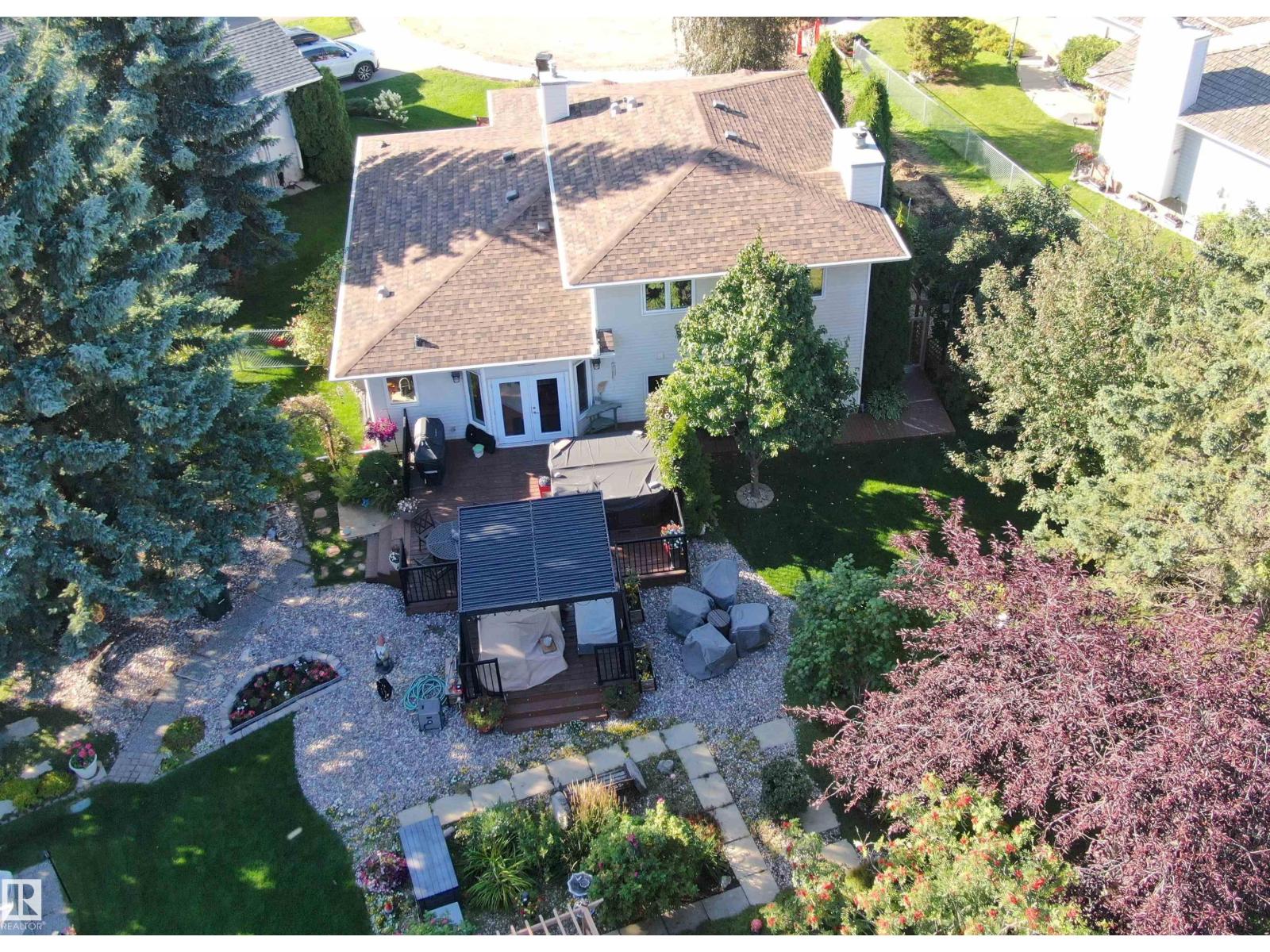 56 STONESHIRE CR - 30