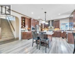 Primary Bedroom - 101 Hawkmere Place, Chestermere, AB T1X0C6 Photo 15