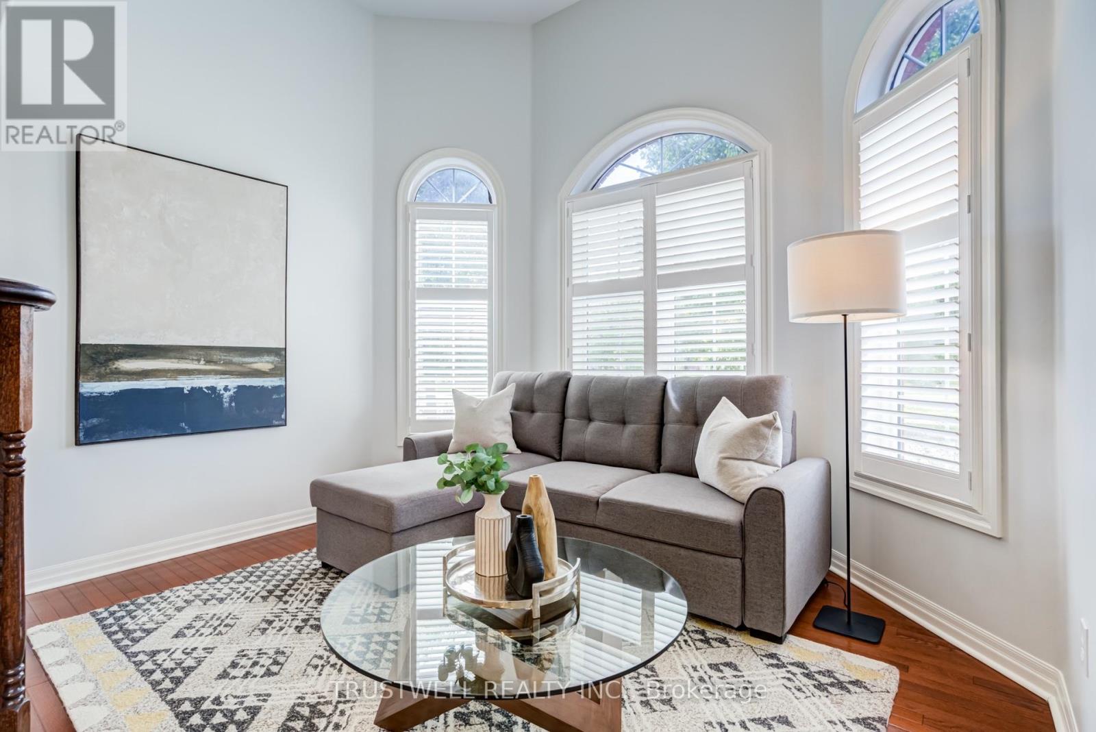 Photo of 687 IRVING TERRACE