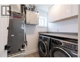 2 3940 Eton Street, Burnaby, BC V5C1J5 Photo 15