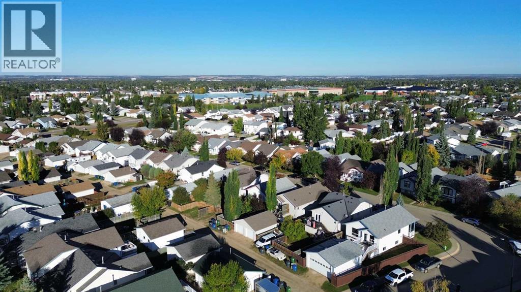 Listing photo – 36 Lister Crescent, Red Deer