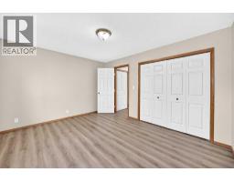 Family room - 36 Lister Crescent, Red Deer, AB T4R2S6 Photo 15