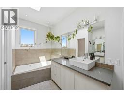 1, 4733 17 Avenue Nw, Calgary, AB T3B0P4 Photo 32