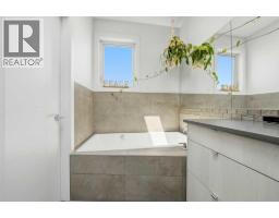 1, 4733 17 Avenue Nw, Calgary, AB T3B0P4 Photo 33