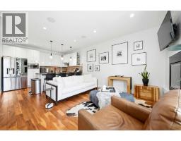 Primary Bedroom - 1, 4733 17 Avenue Nw, Calgary, AB T3B0P4 Photo 9