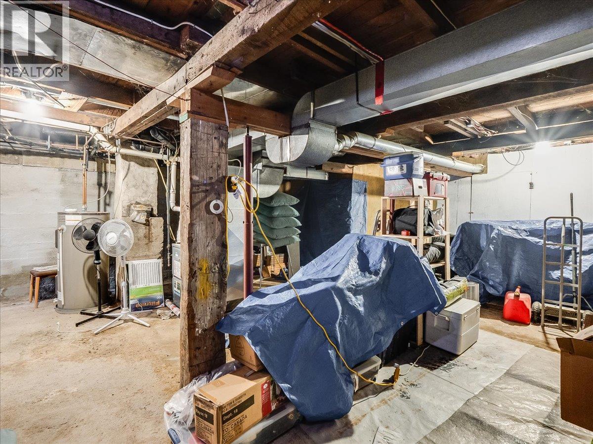 413 SILICA Street - Image 20