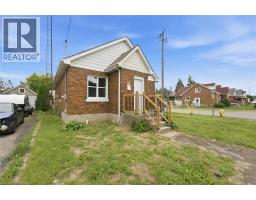 Foyer - 249 Clarence Street, Brantford, ON N3R3T6 Photo 8