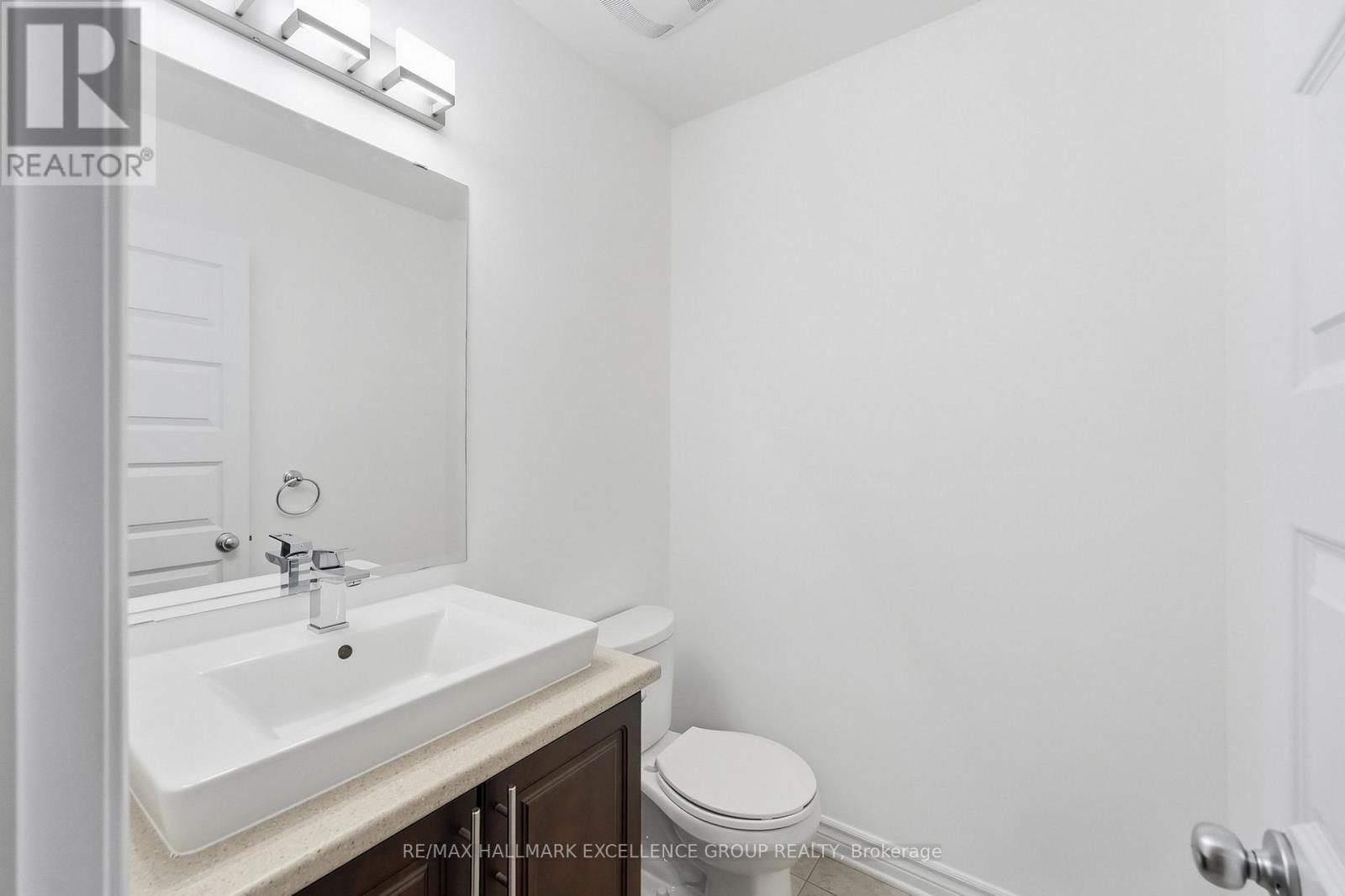 104 ONYX CRESCENT - 20