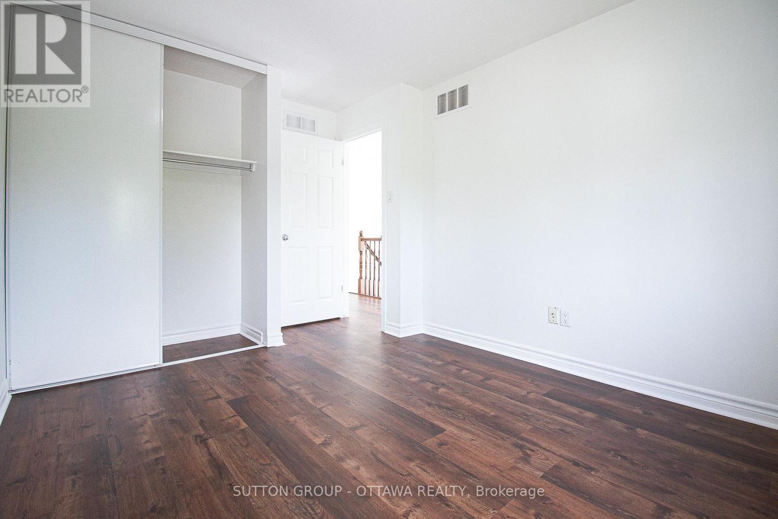 163 SILVERMOON CRESCENT - 22