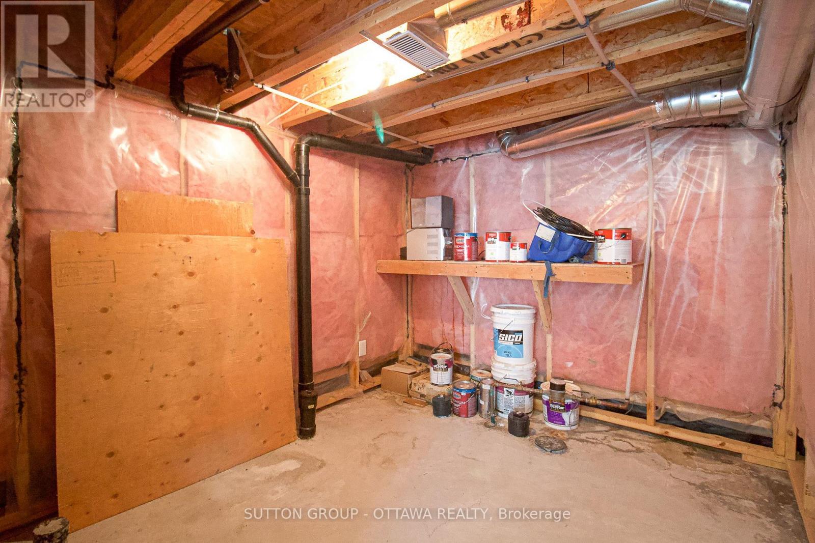 163 SILVERMOON CRESCENT - Image 34