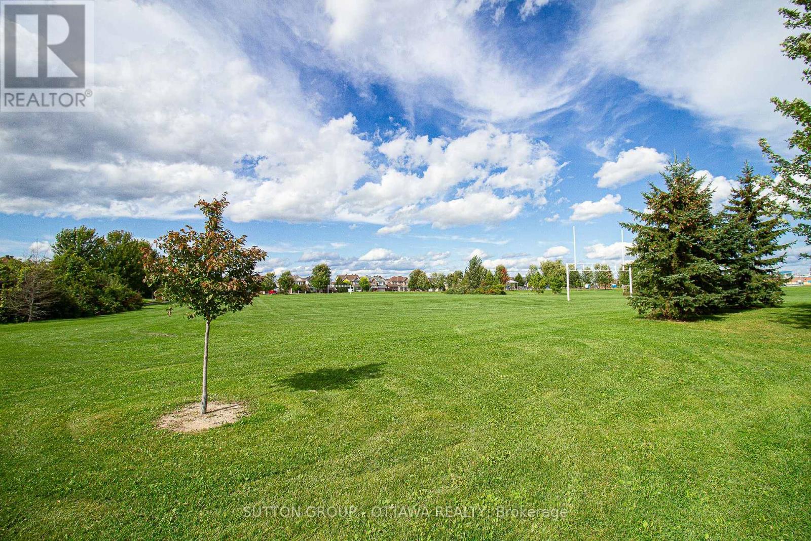 163 SILVERMOON CRESCENT - Image 36