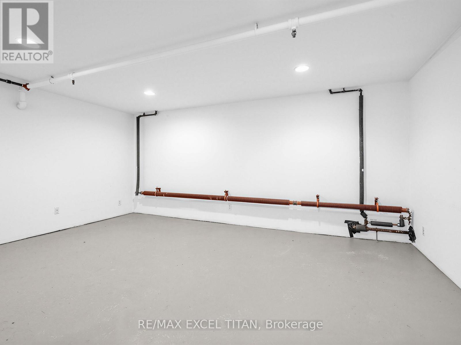 202 - 221 STERLING ROAD E, Toronto (Dufferin Grove) — photo 2