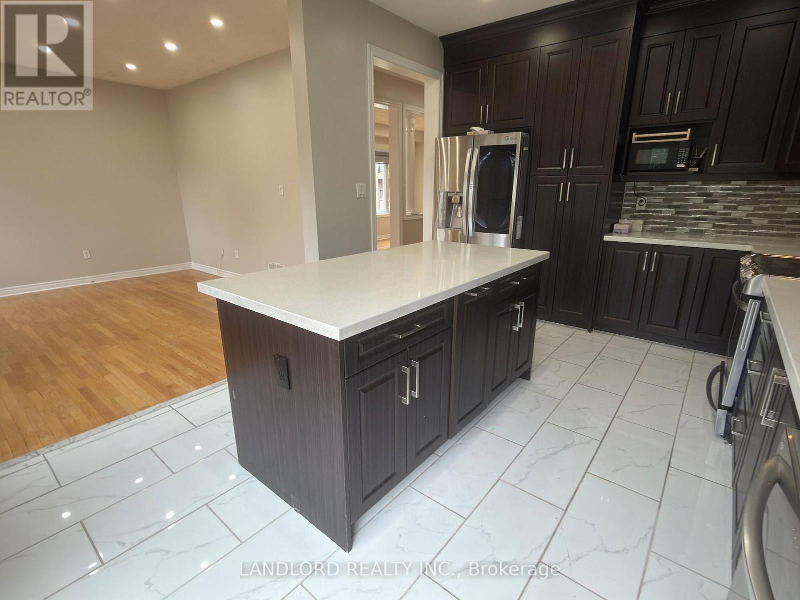 12 CRICKET MEWS, Toronto (Rouge) — photo 5