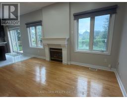 12 Cricket Mews, Toronto, ON M1X2E3 Photo 6