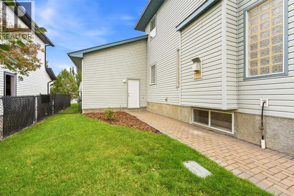 63 Hillview Road - Image 45