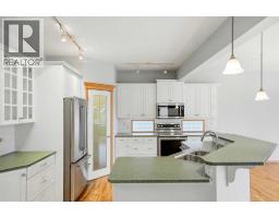 Primary Bedroom - 63 Hillview Road, Strathmore, AB T1P1T8 Photo 7