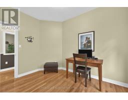 Bedroom 2 - 23 Prince Of Wales Drive, Barrie, ON L4N0T5 Photo 14