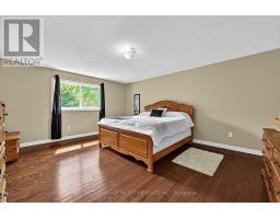 23 Prince Of Wales Drive, Barrie, ON L4N0T5 Photo 16