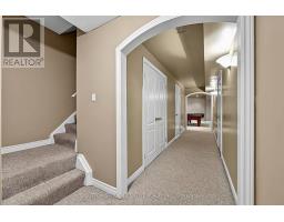 23 Prince Of Wales Drive, Barrie, ON L4N0T5 Photo 24