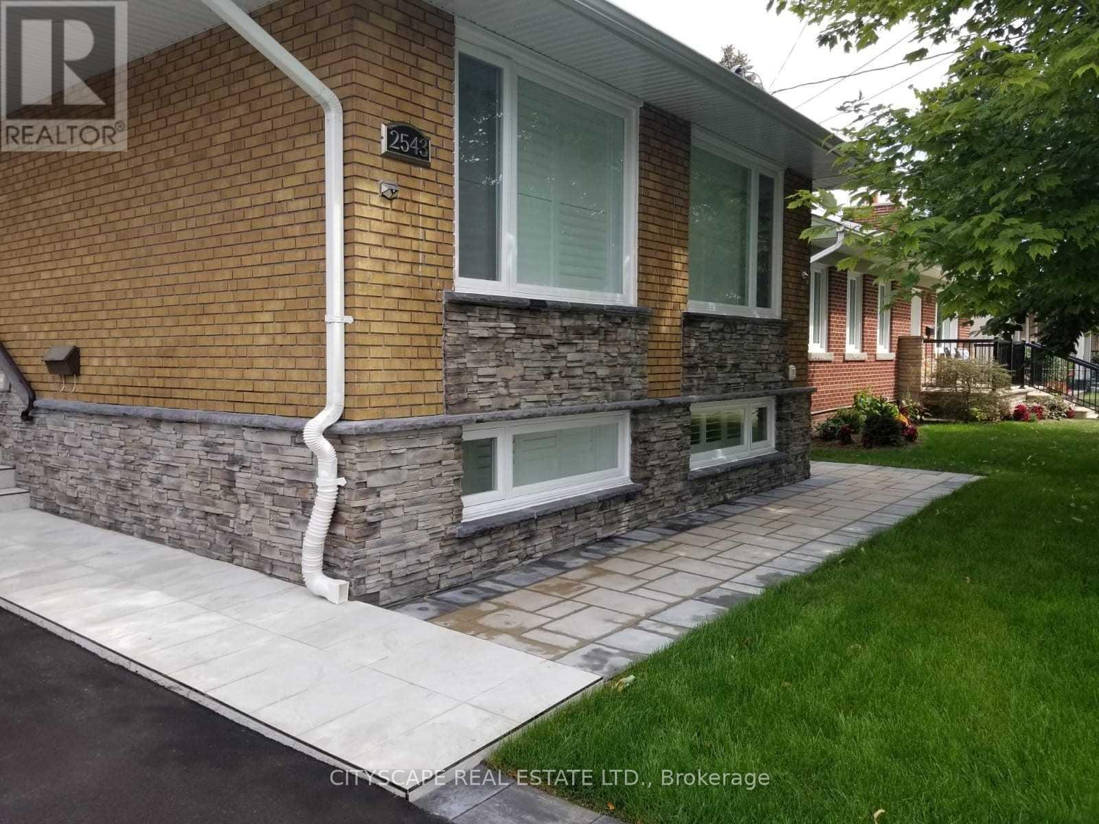 2543 RUGBY ROAD, Mississauga (Cooksville) — photo 2