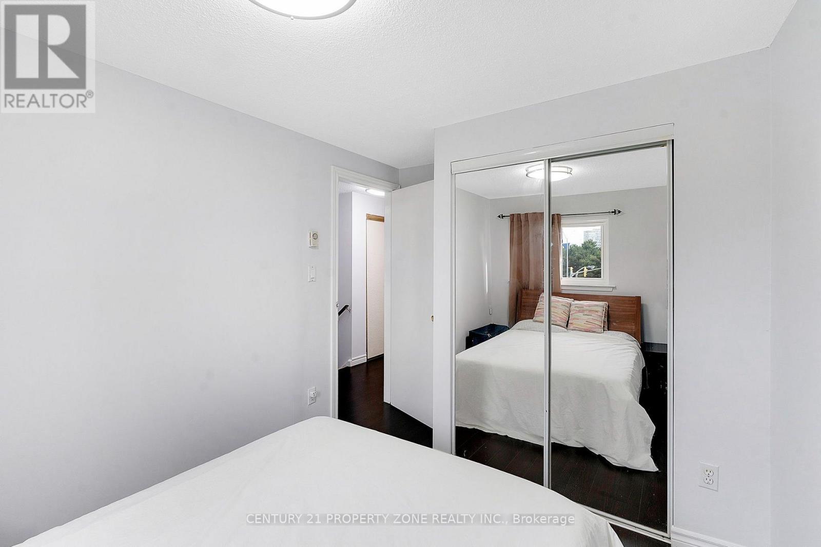 5 BRIAR PATH, Brampton (Avondale) — photo 11