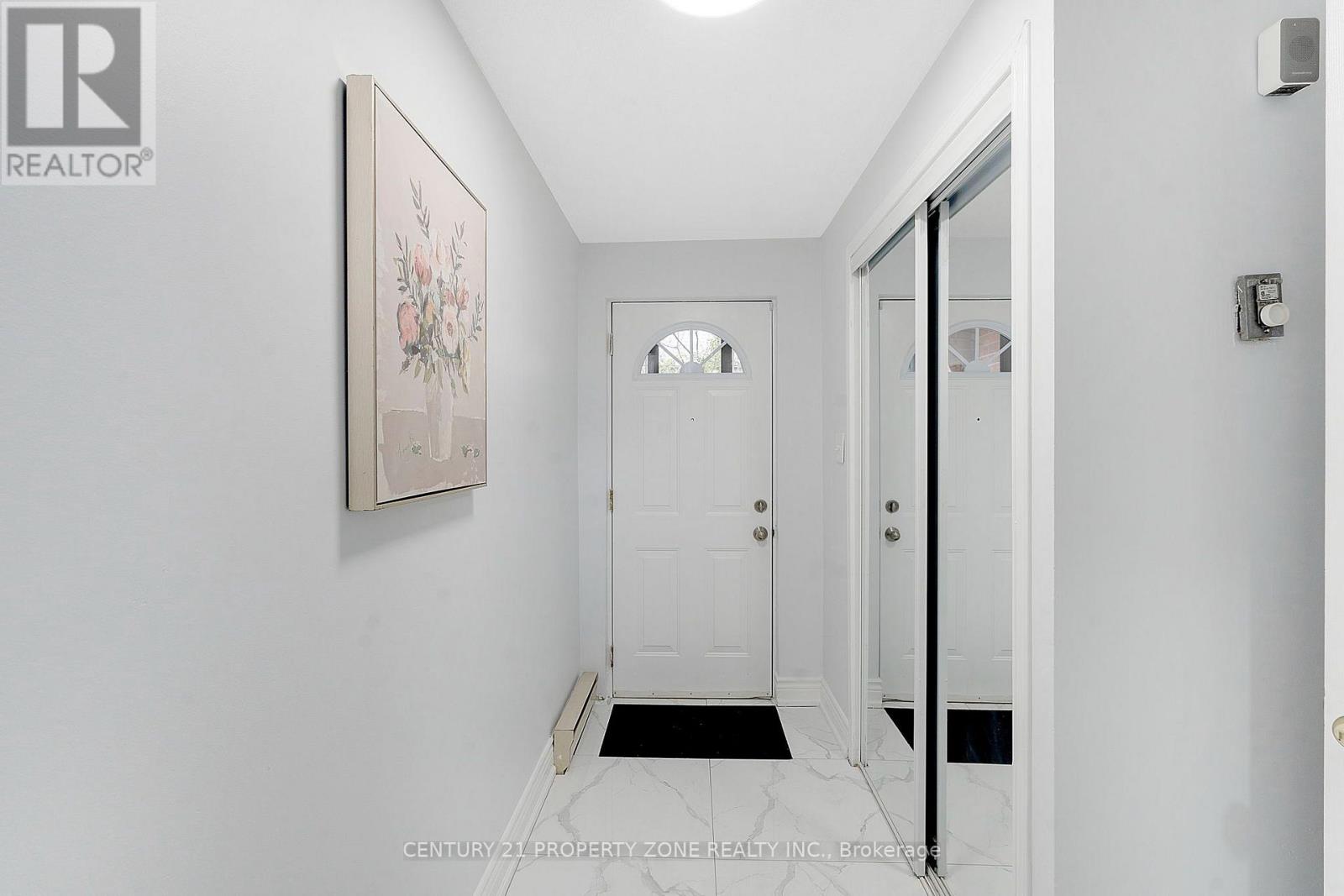 5 BRIAR PATH, Brampton (Avondale) — photo 2