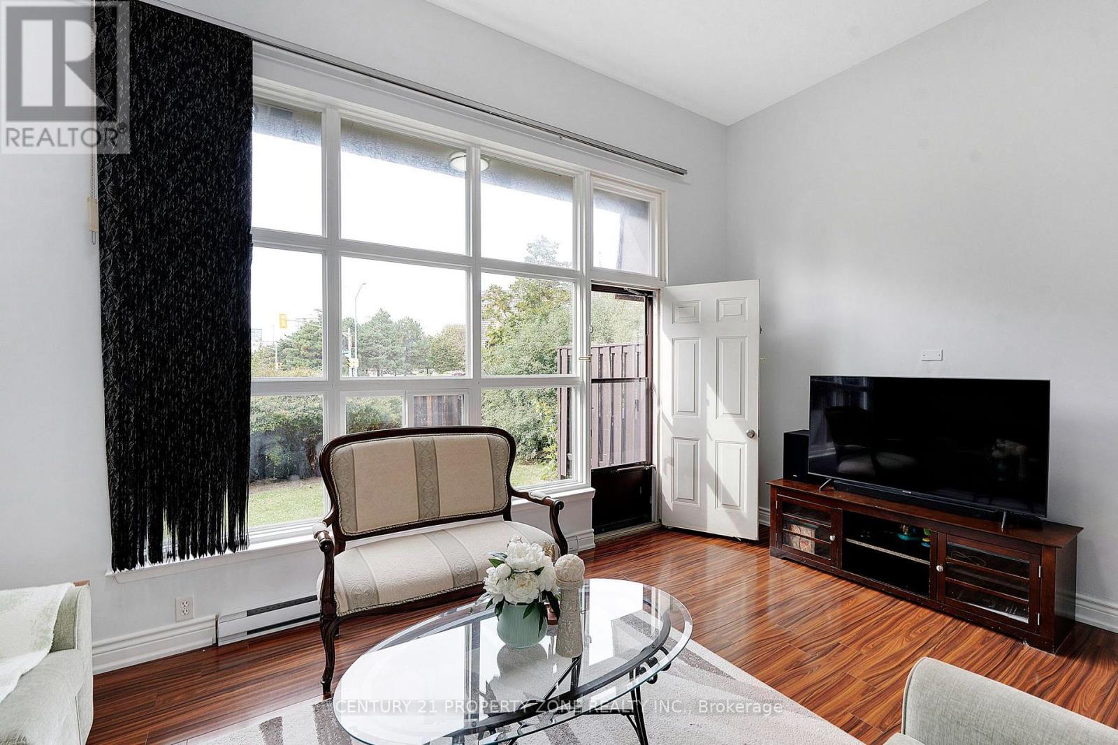 5 BRIAR PATH, Brampton (Avondale) — photo 4