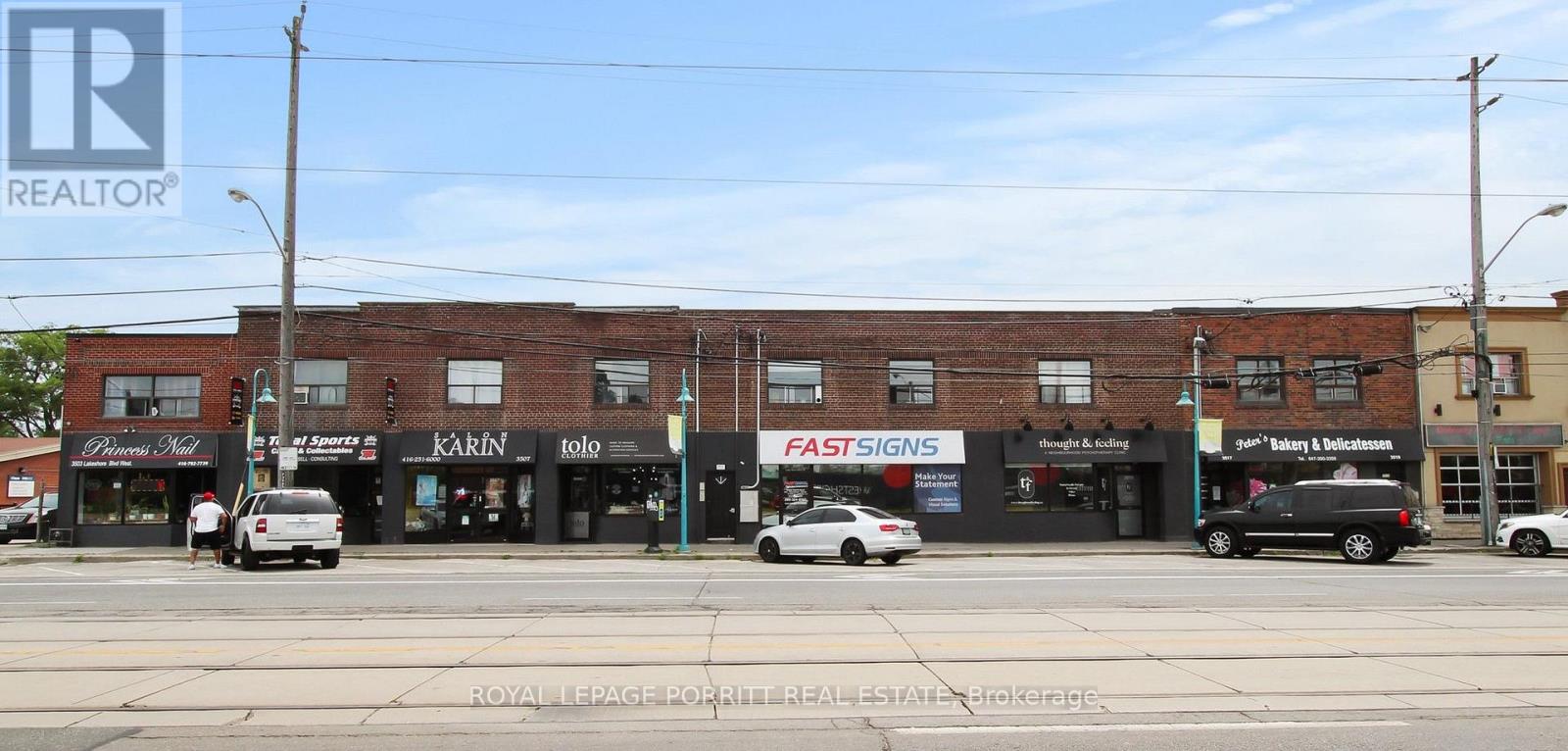 Photo of 3511 Lake shore Boulevard